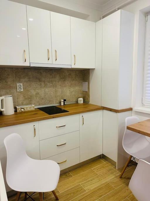 Cozyapartment14 Roşu Esterno foto